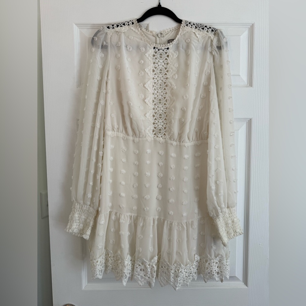 Cream Longsleeve Textured Swiss Dot Crochet Trim Dress with balloon sleeves
